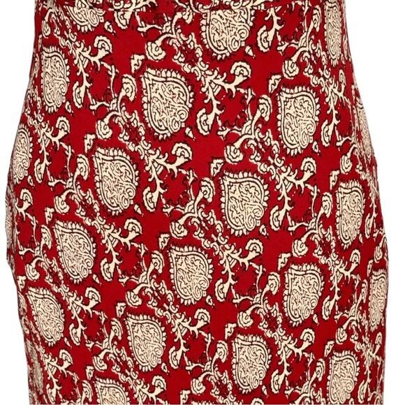 J. Crew Sleeveless Tie Shoulder Red Patterned Zip Back V-Neck Silk Dress. 6. - Picture 2 of 11